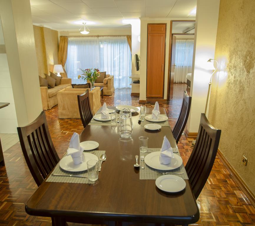نيروبي Mimosa Court Apartments الغرفة الصورة